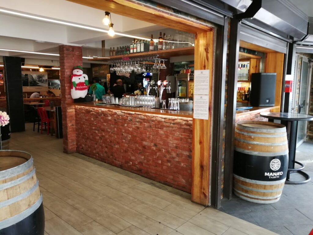 CAFE MAEVA PHOTO 2